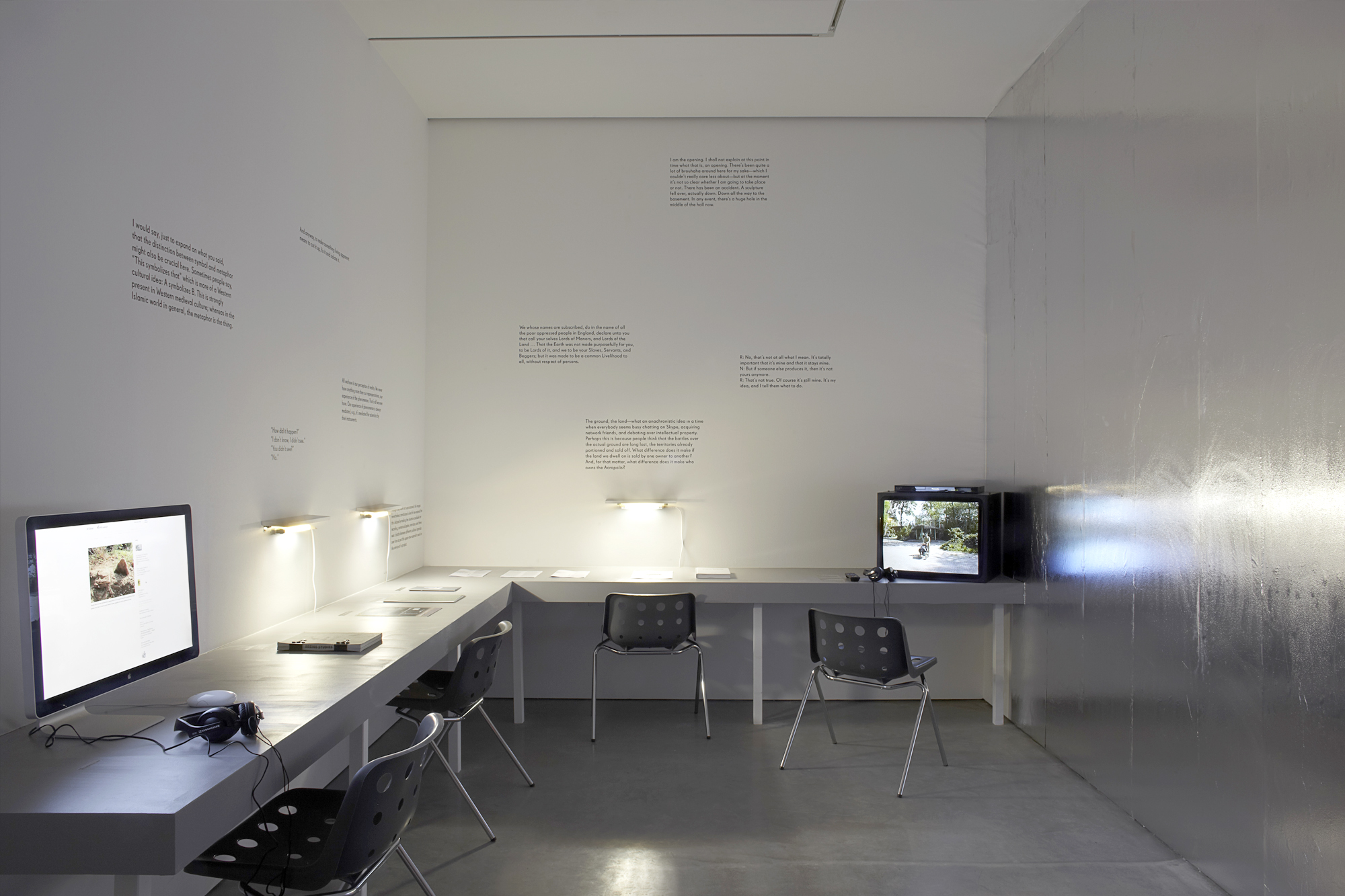  Joe Gilmore graphic design