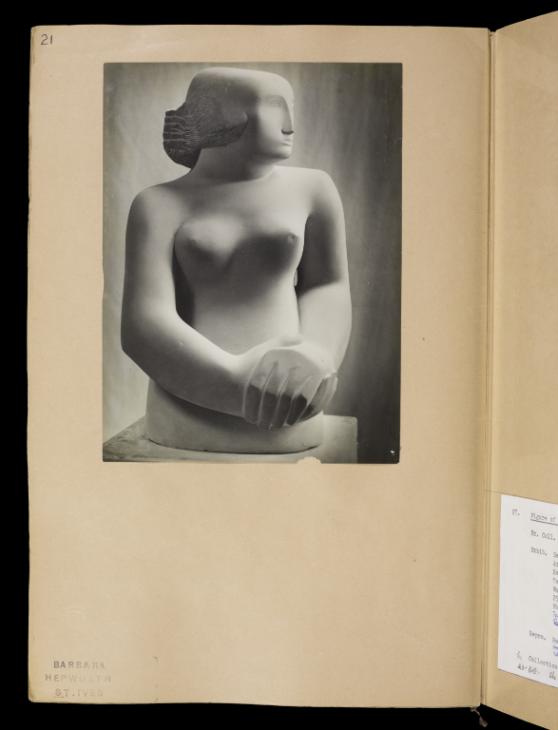 Page 21 1929 by Dame Barbara Hepworth 1903-1975